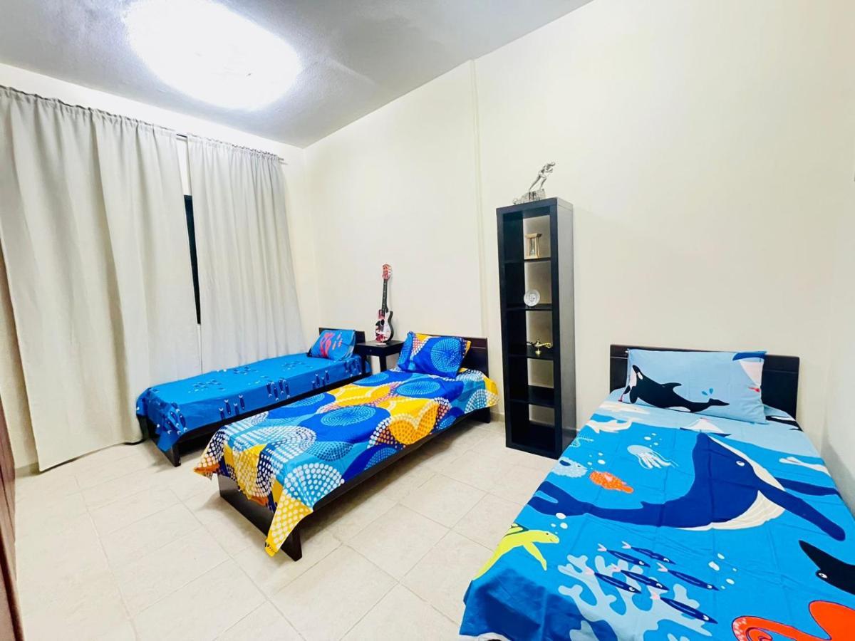 Dubai Hostel المظهر الخارجي الصورة